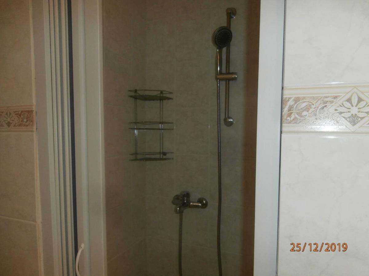 Apartman Aya 야노프 나트 니소우 외부 사진