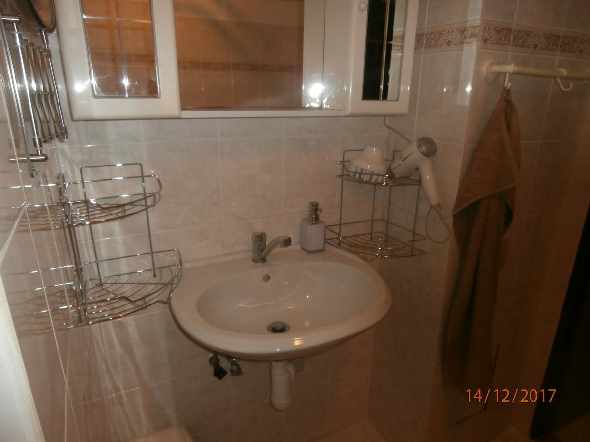 Apartman Aya 야노프 나트 니소우 외부 사진